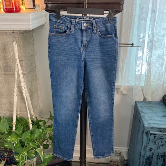 Universal Thread High Rise Straight Jeans - Picture 12 of 12